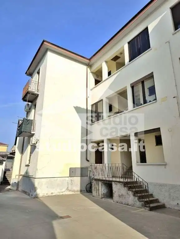 Appartamento in vendita a Cremona