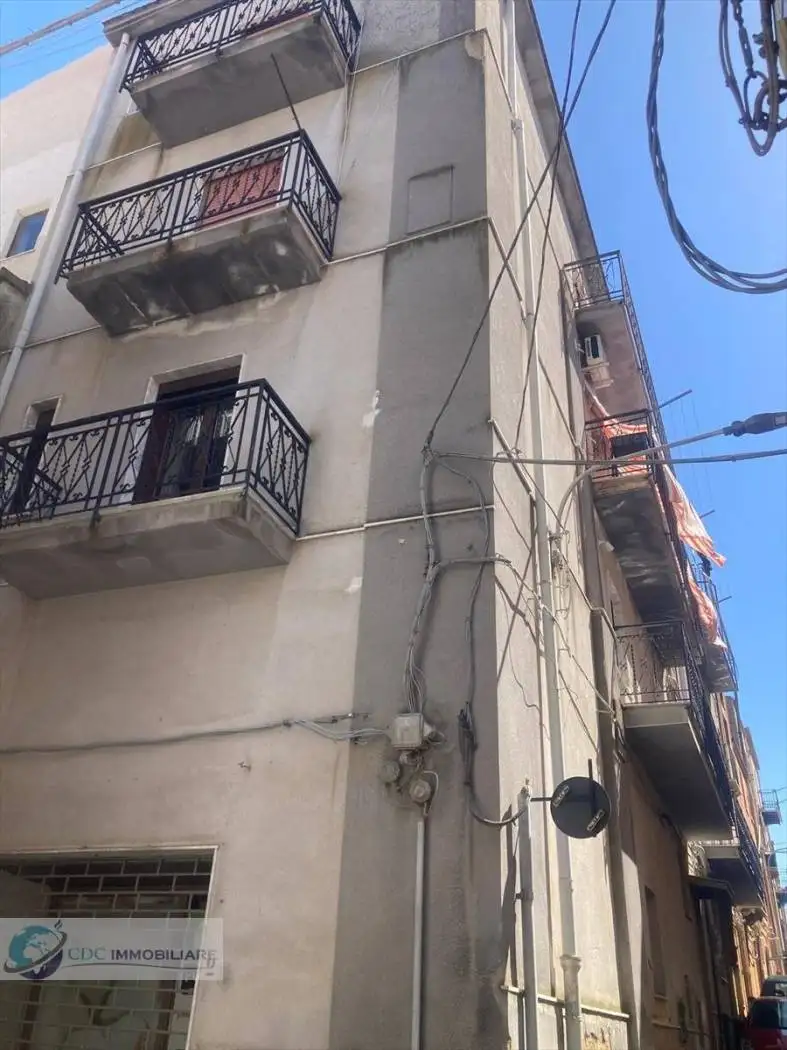 Appartamento in vendita a Lercara Friddi