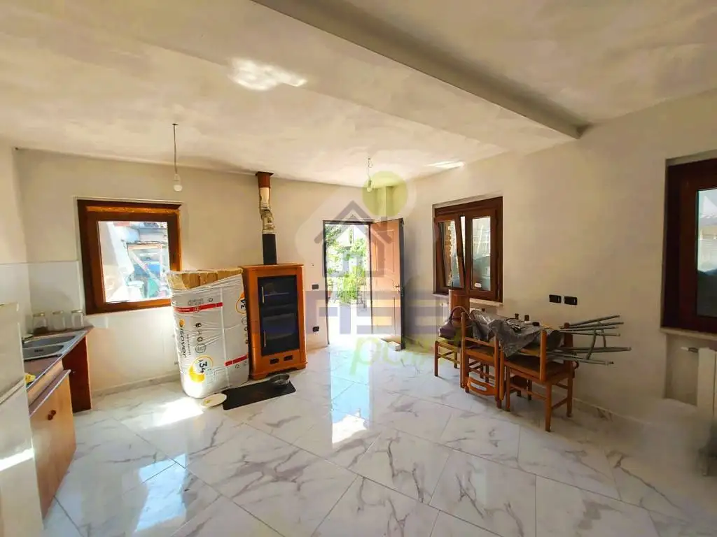 Terratetto plurifamiliare via Giuseppe Garibaldi, Corno Giovine - foto 5