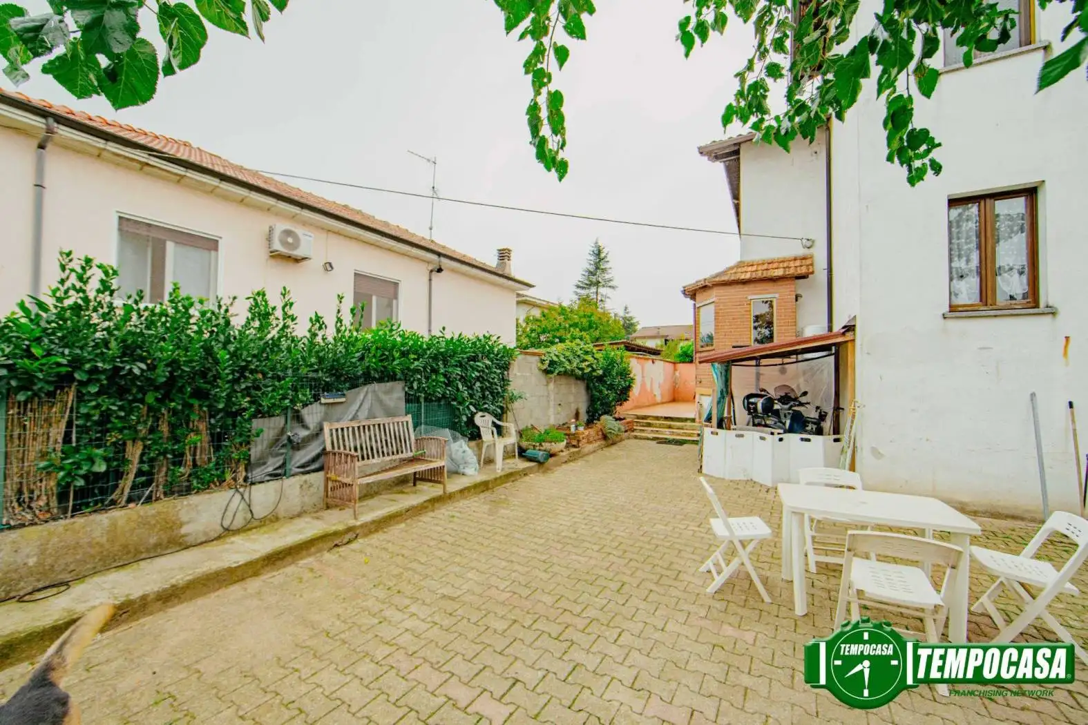 Villa unifamiliare viale della Resistenza, Bressana Bottarone - foto 2