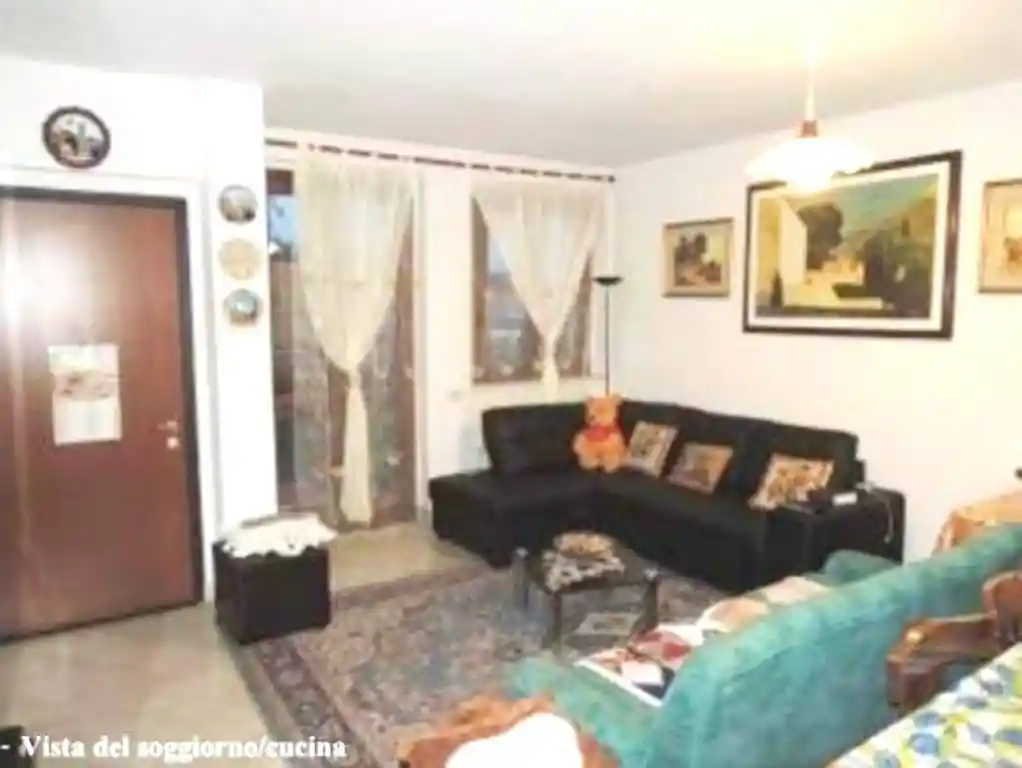 Bilocale buono stato, piano terra, Fuori Porta Pispini, Siena - foto 2