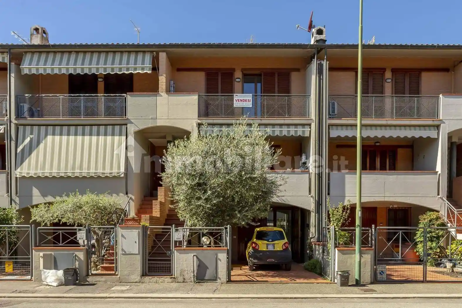 Casa indipendente in vendita a Campi Bisenzio