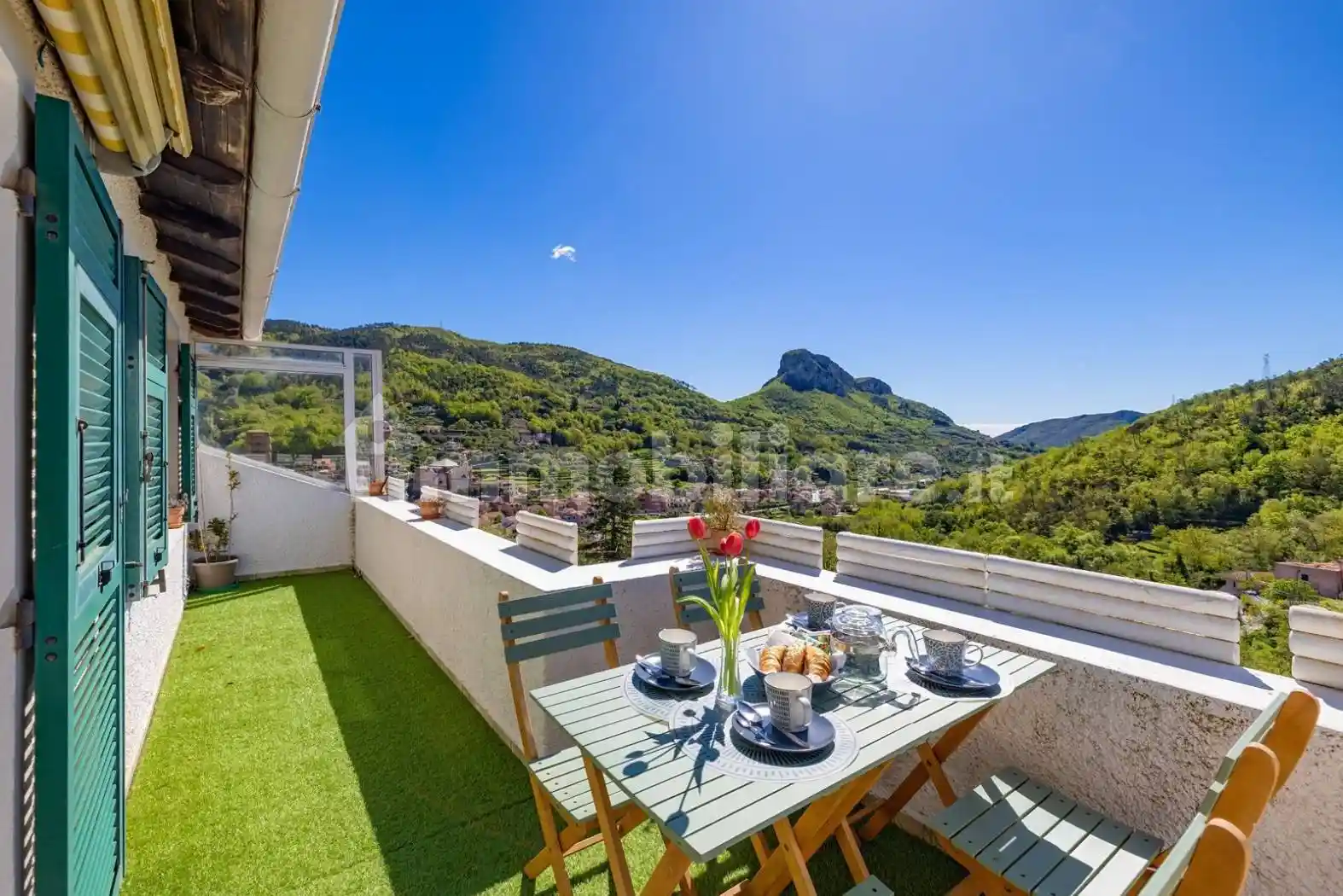 Appartamento in affitto a Calice Ligure