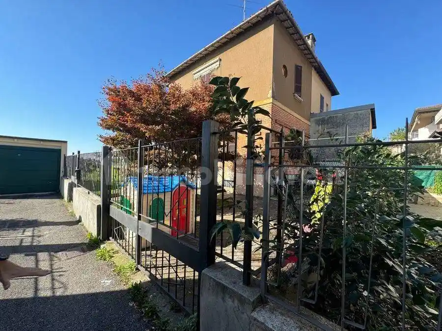 Villa bifamiliare quartiere Bonoris 32, Villaggio Ferrari - Duca degli Abruzzi, Brescia - foto 3