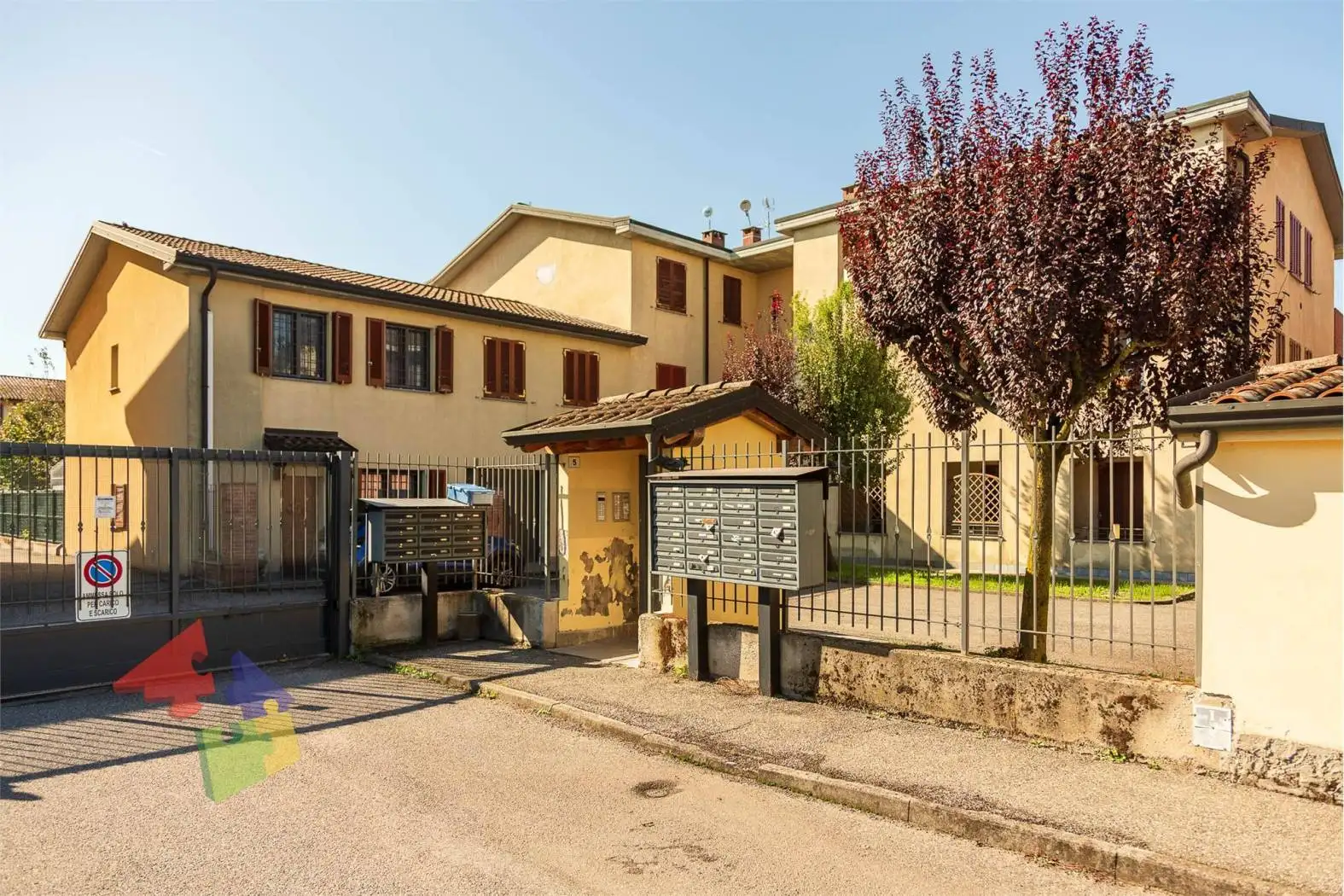 Appartamento in vendita a Vernate