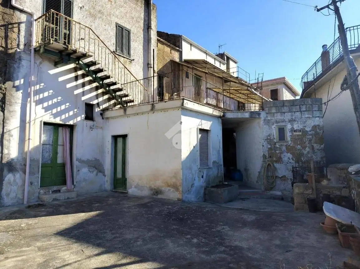 Casa indipendente in vendita a Cervino