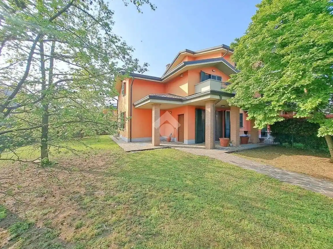 Villetta a schiera in vendita a Cassano d'Adda