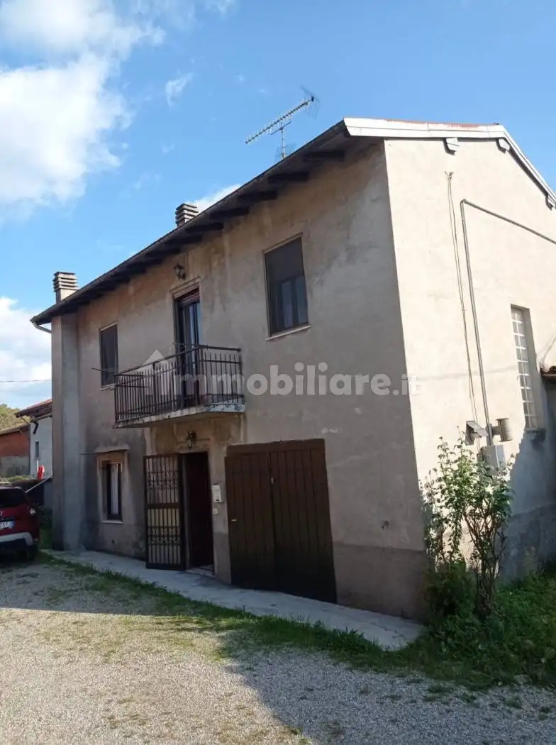 Terratetto unifamiliare via Motto, Conturbia, Agrate Conturbia - foto 3