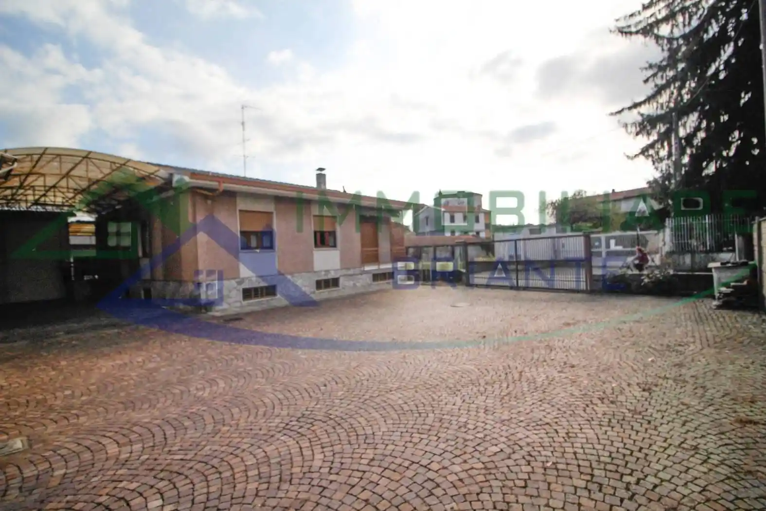 Villa unifamiliare via Adua, Casorate Sempione - foto 4