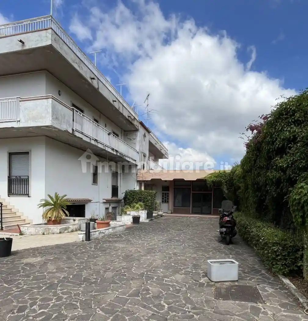 Palazzo - Edificio - foto 2