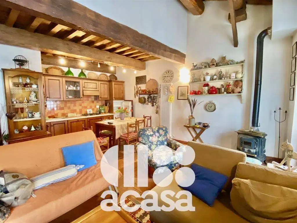 Trilocale ottimo stato, secondo piano, Centro, Bagno di Romagna - foto 3