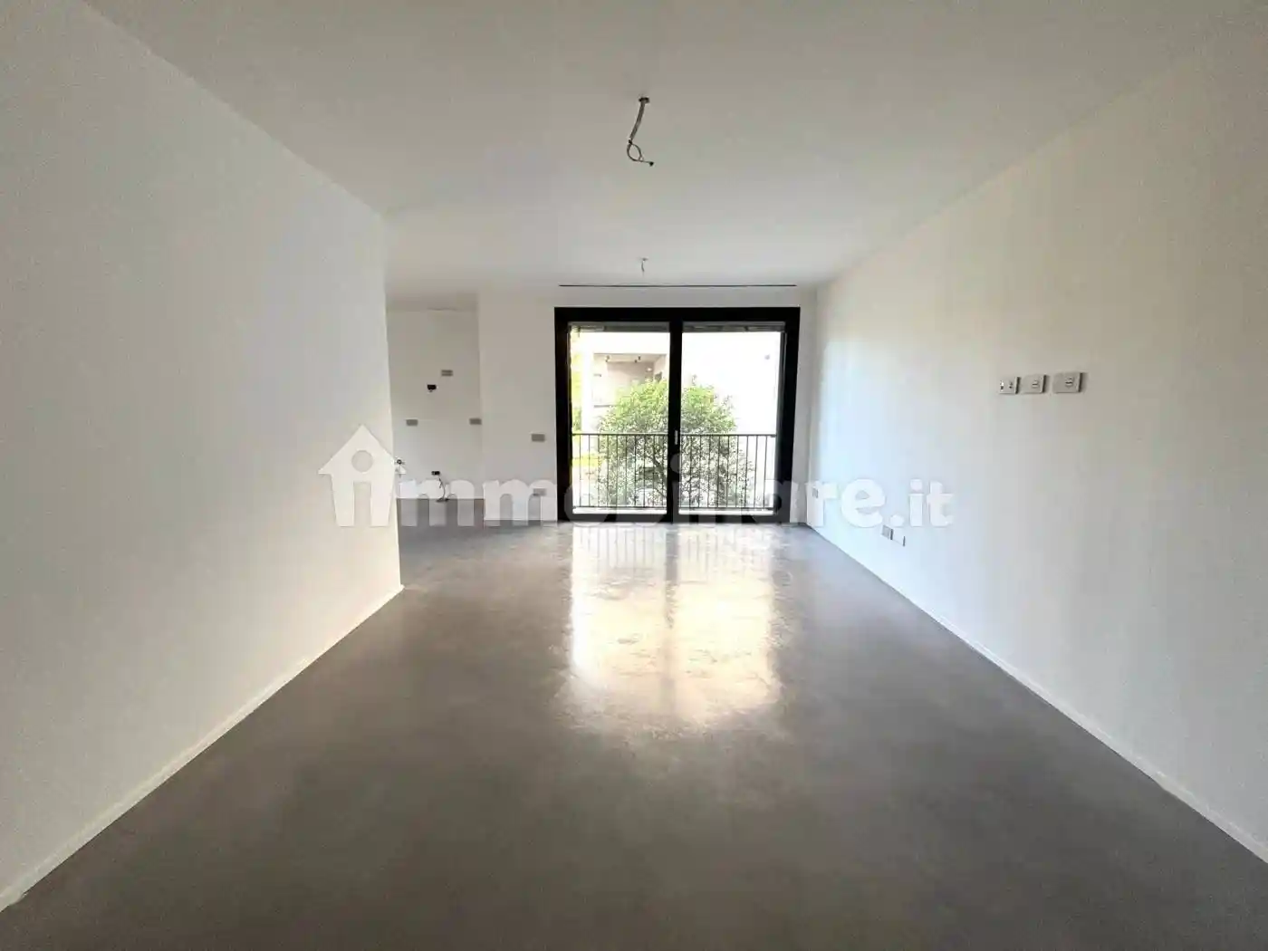 Trilocale ottimo stato, primo piano, Dosso del Corso - Chiesanuova, Mantova - foto 2