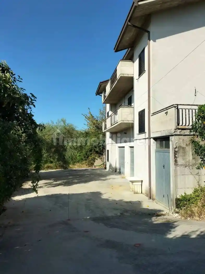 Villa unifamiliare via Sant' Egidio, 31, Centro, Lanciano - foto 3