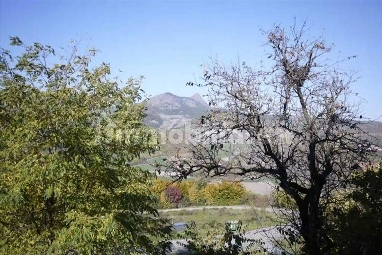 Rustico - Casale in vendita a Coli