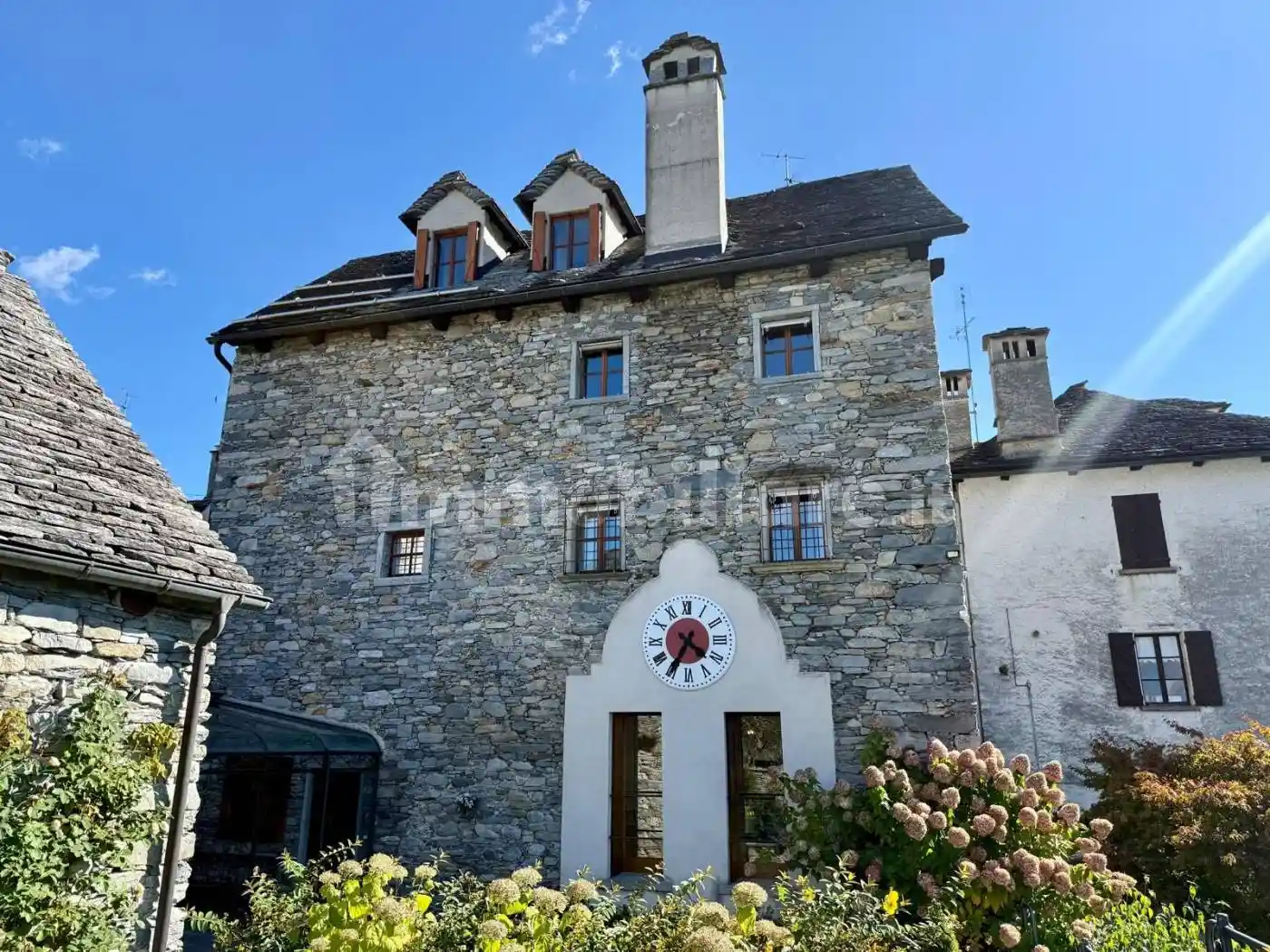 Villa unifamiliare, ottimo stato, 532 m², Centro, Craveggia - foto 2