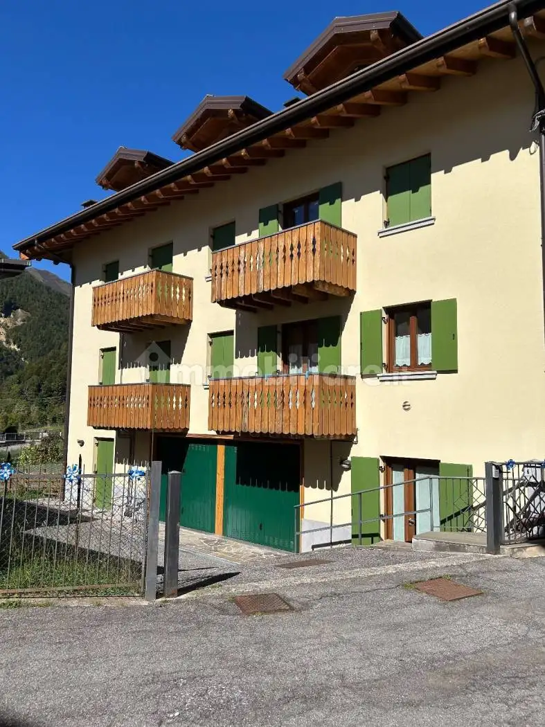 Appartamento in vendita a Vilminore di Scalve