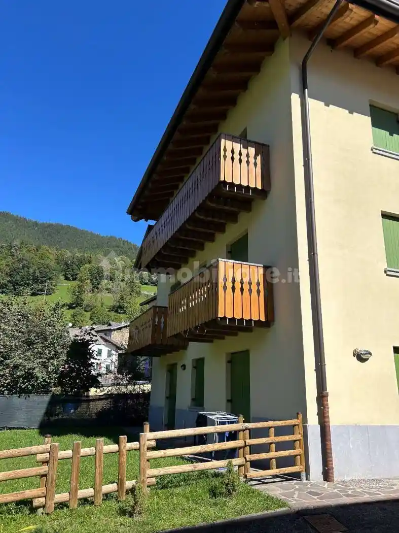 Trilocale via San Rocco 6, Pezzolo, Vilminore di Scalve - foto 5