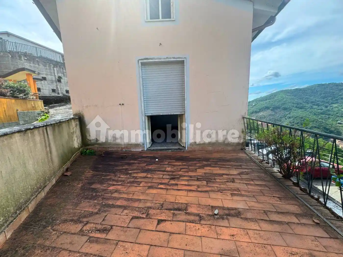 Casa indipendente in vendita a Luni