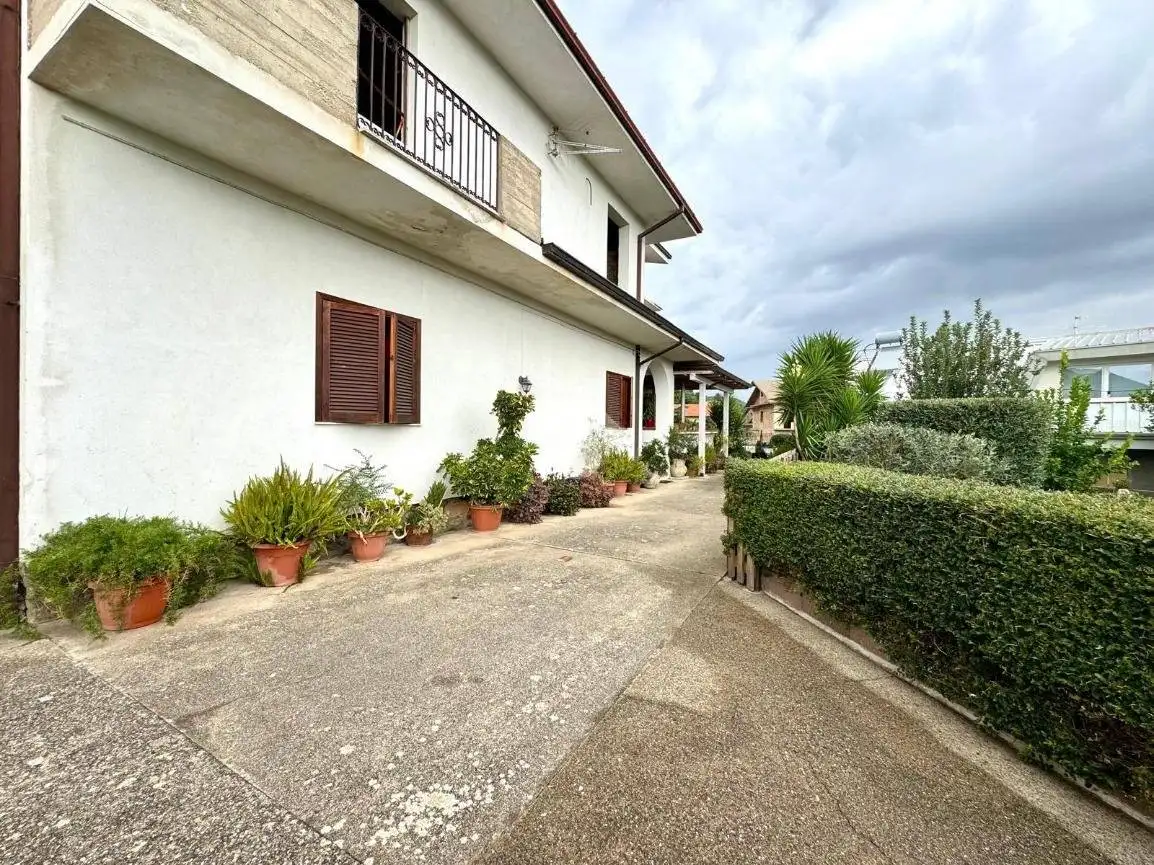 Villa in vendita a Rende