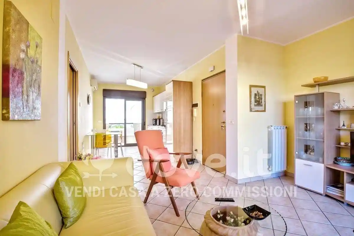 Trilocale via Carlo Alberto dalla Chiesa 50, Santa Filomena, Pescara - foto 5