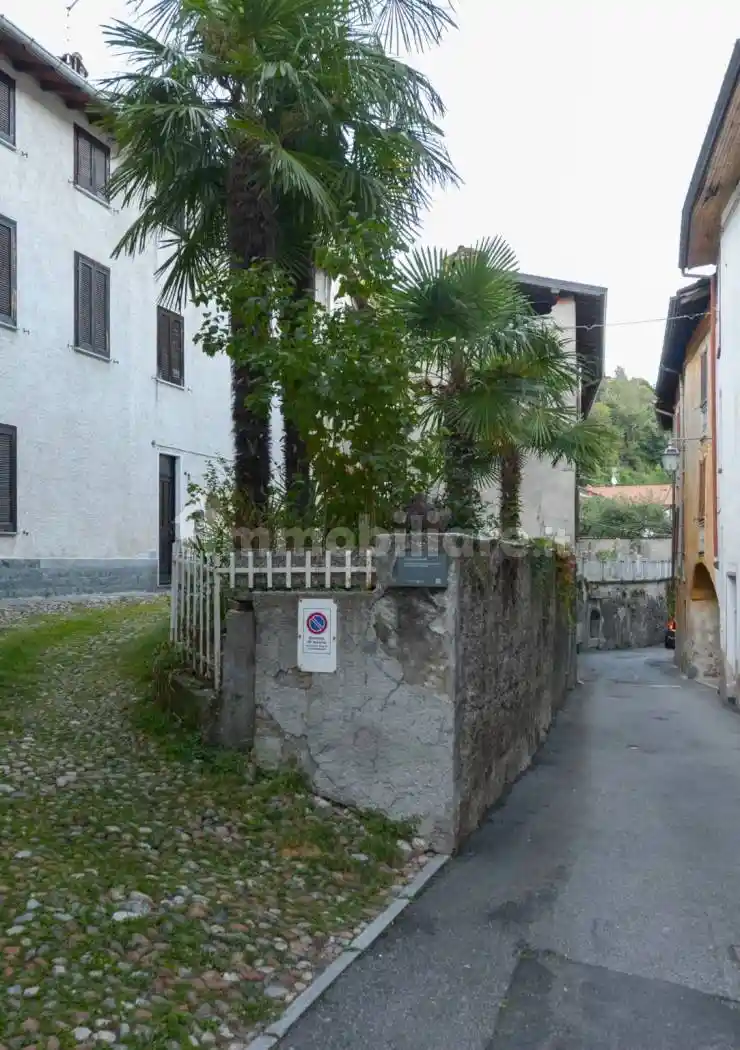 Terratetto unifamiliare via San Rocco, Castello Cabiaglio - foto 2