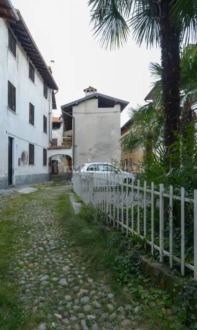 Terratetto unifamiliare via San Rocco, Castello Cabiaglio - foto 3