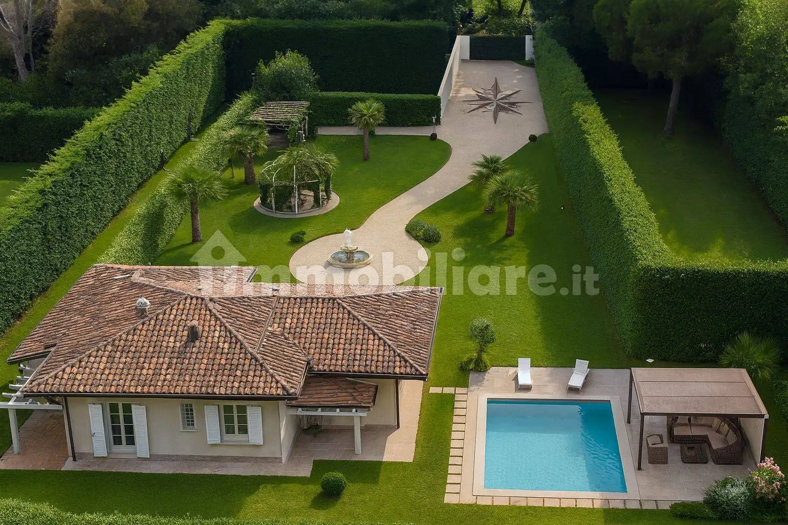 Villa in vendita a Forte dei Marmi