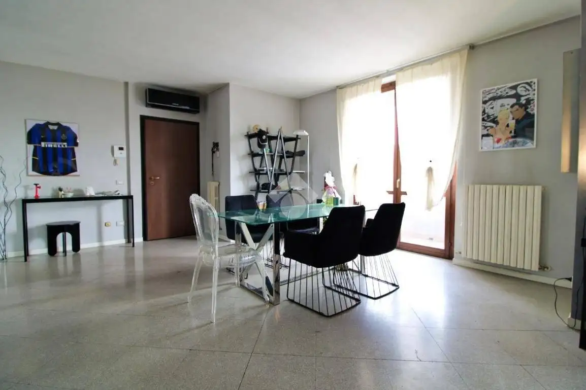 Appartamento in vendita a San Martino Siccomario
