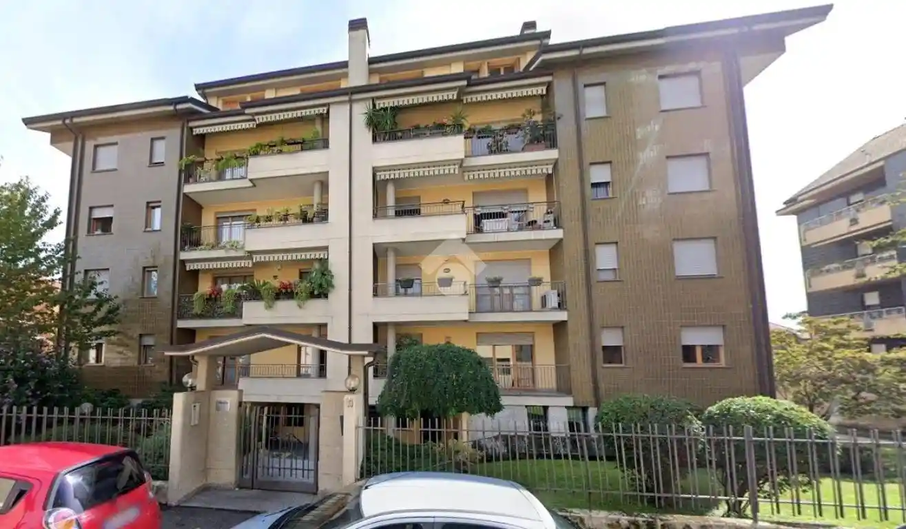 Appartamento in vendita a Rho