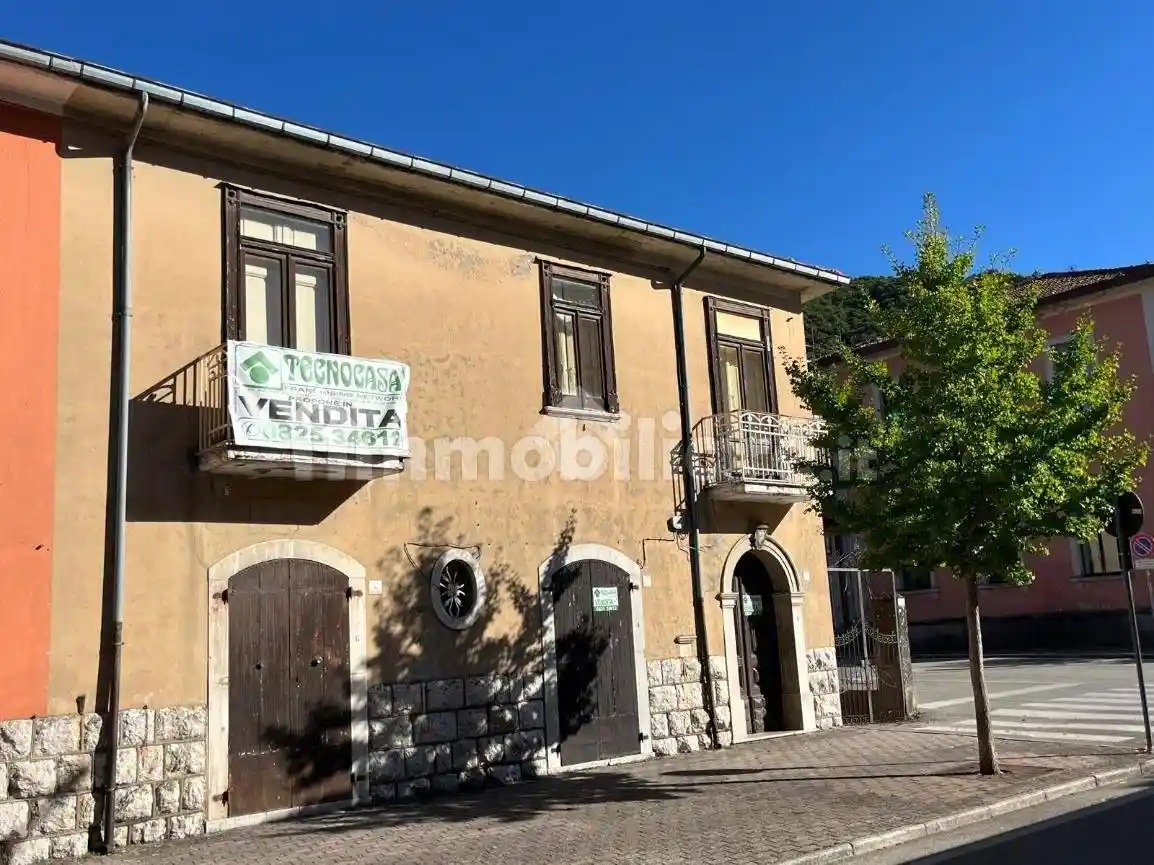 Terratetto plurifamiliare viale Rimembranza 12, Volturara Irpina - foto 2