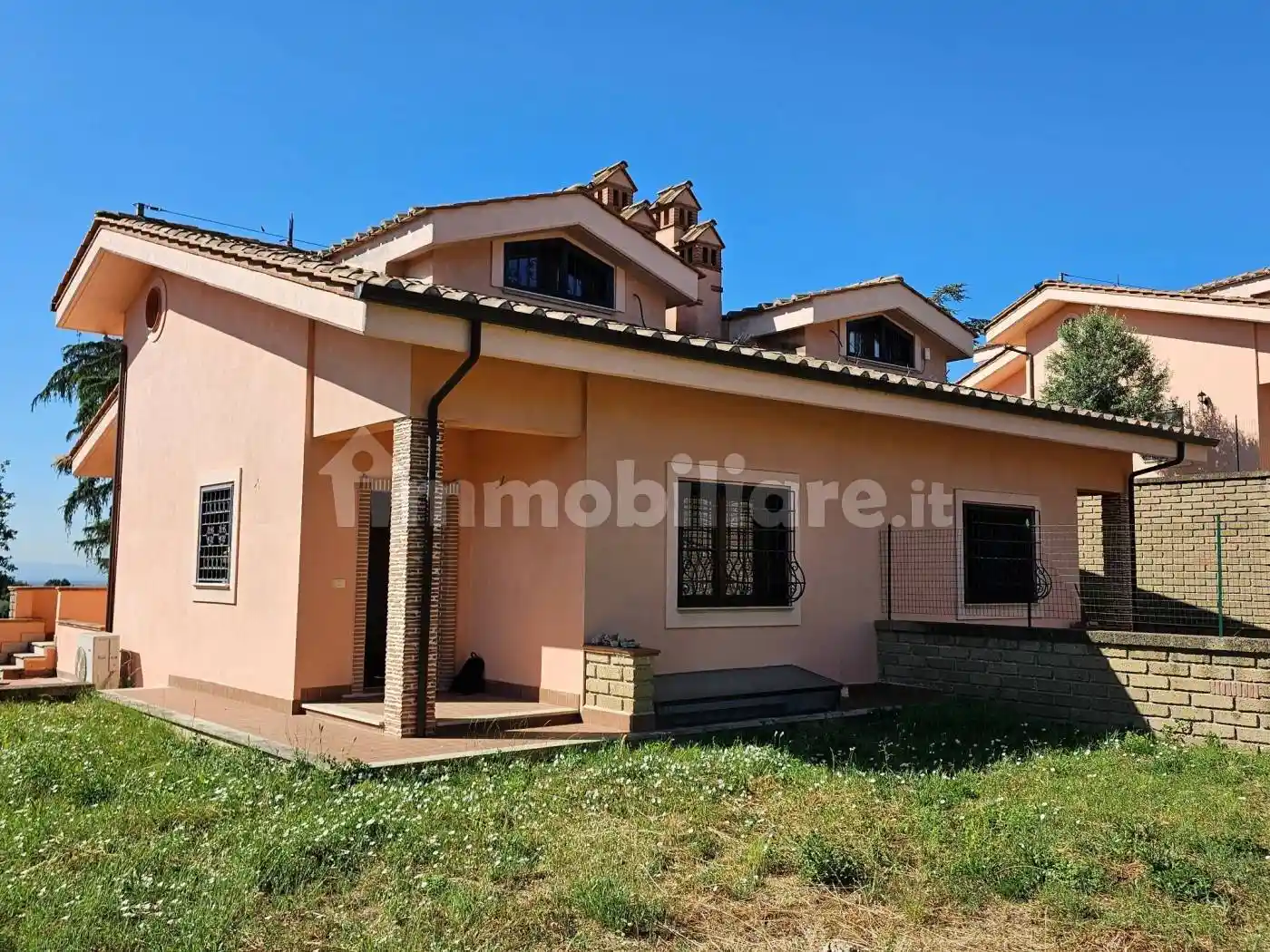 Villa in vendita a Riano