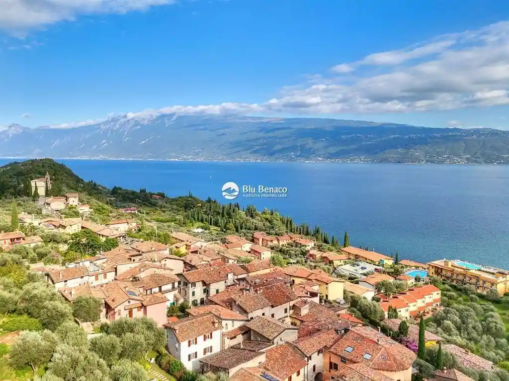 Casa indipendente in vendita a Toscolano-Maderno