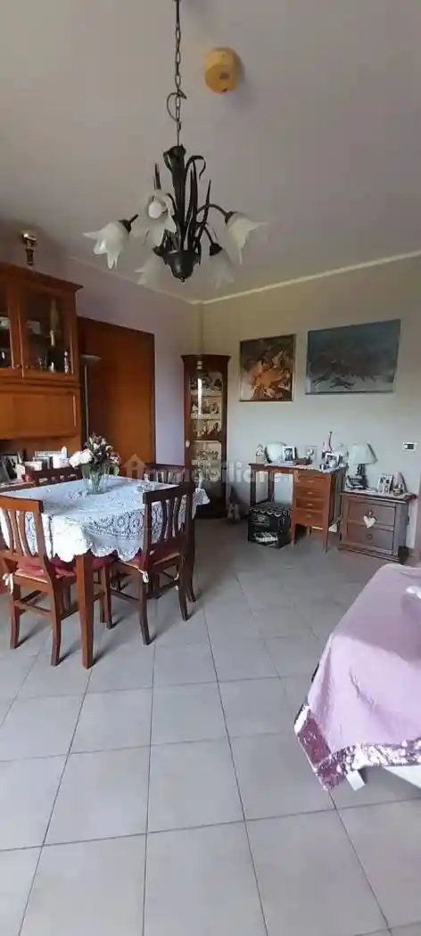 Appartamento in vendita a Reggio Emilia