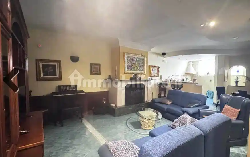 Villa a schiera viale Giuseppe Verdi 12, Arbostella - Arechi, Salerno - foto 2