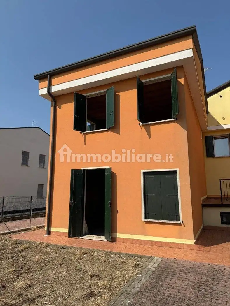 Villa in vendita a Casale di Scodosia