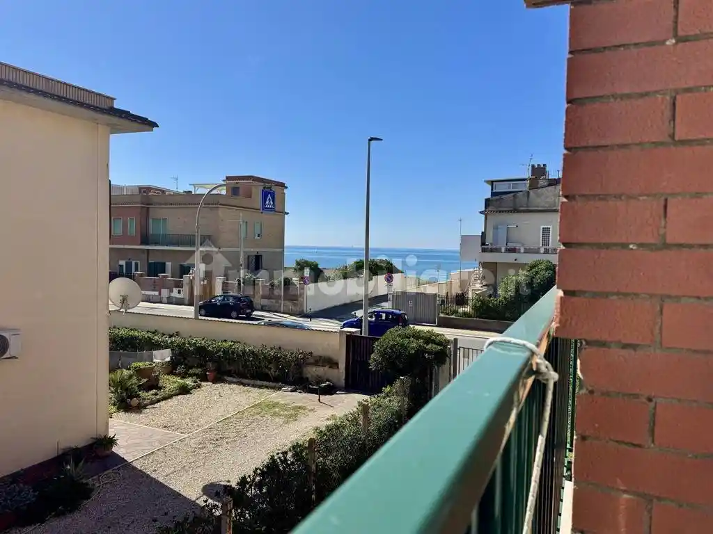 Appartamento in vendita a Pomezia