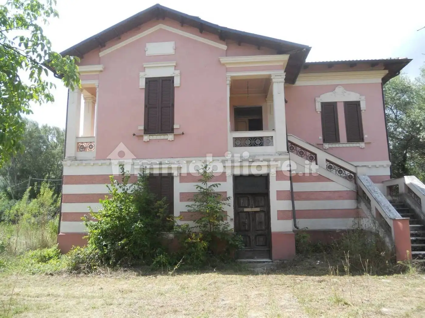 Villa in vendita a Scurcola Marsicana