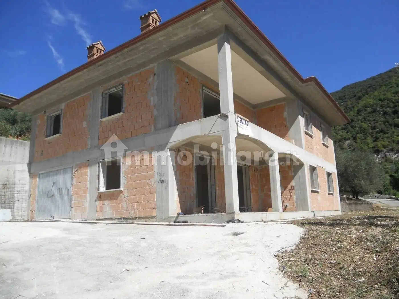 Villa in vendita a San Vincenzo Valle Roveto