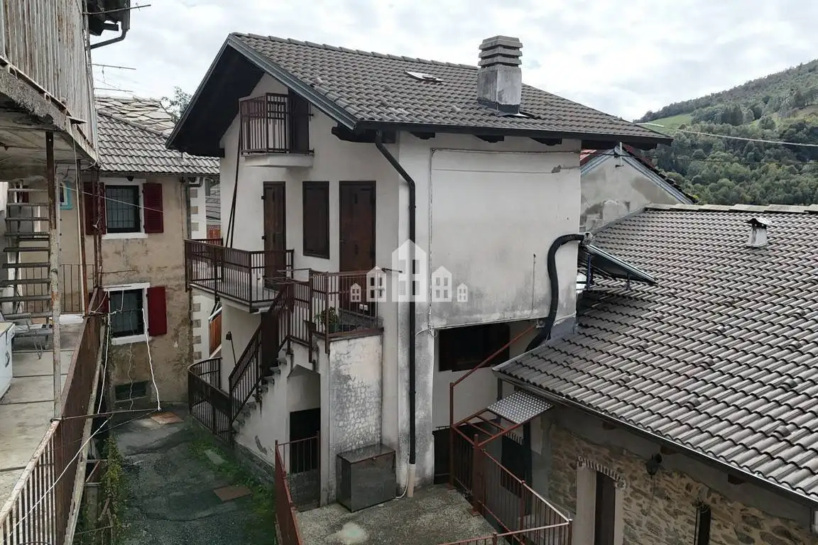 Appartamento in vendita a Alpette