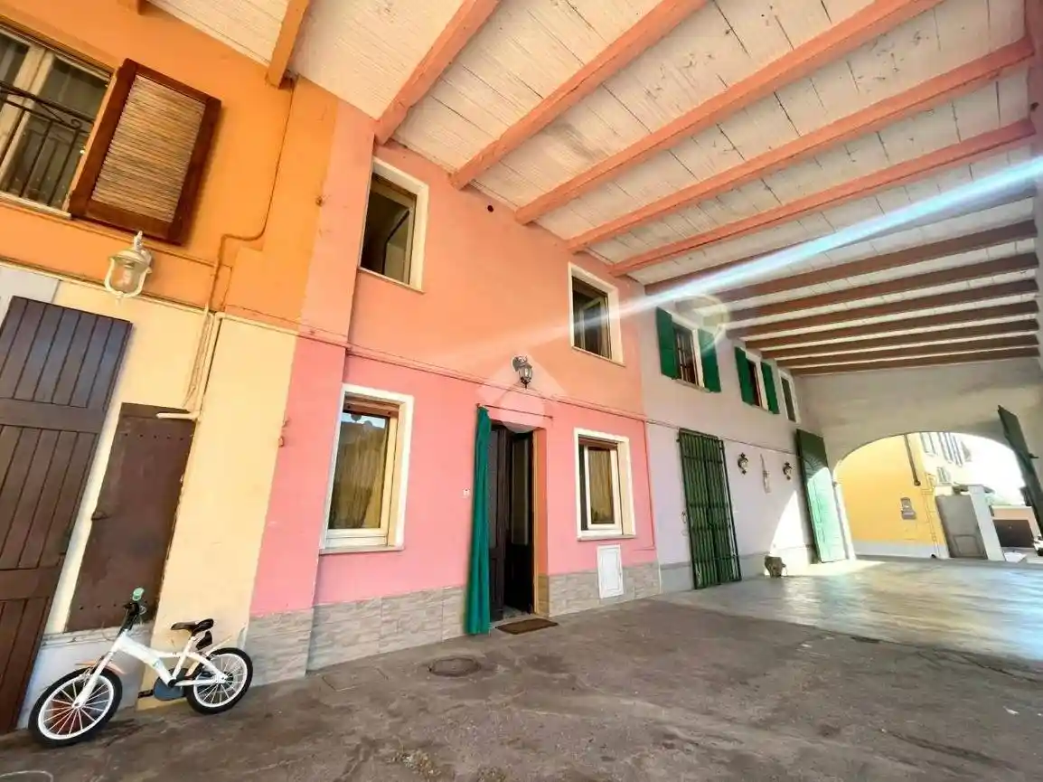 Casa indipendente in vendita a Quinzano d'Oglio