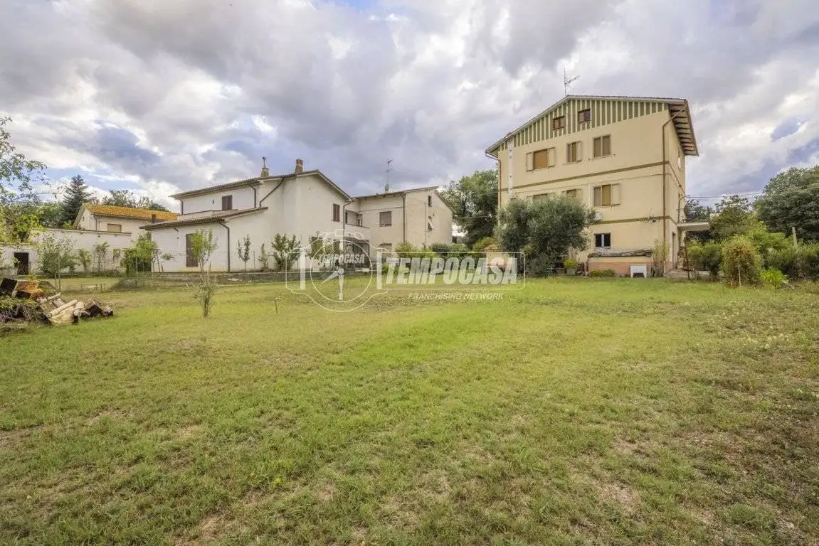 Casa indipendente in vendita a Urbisaglia