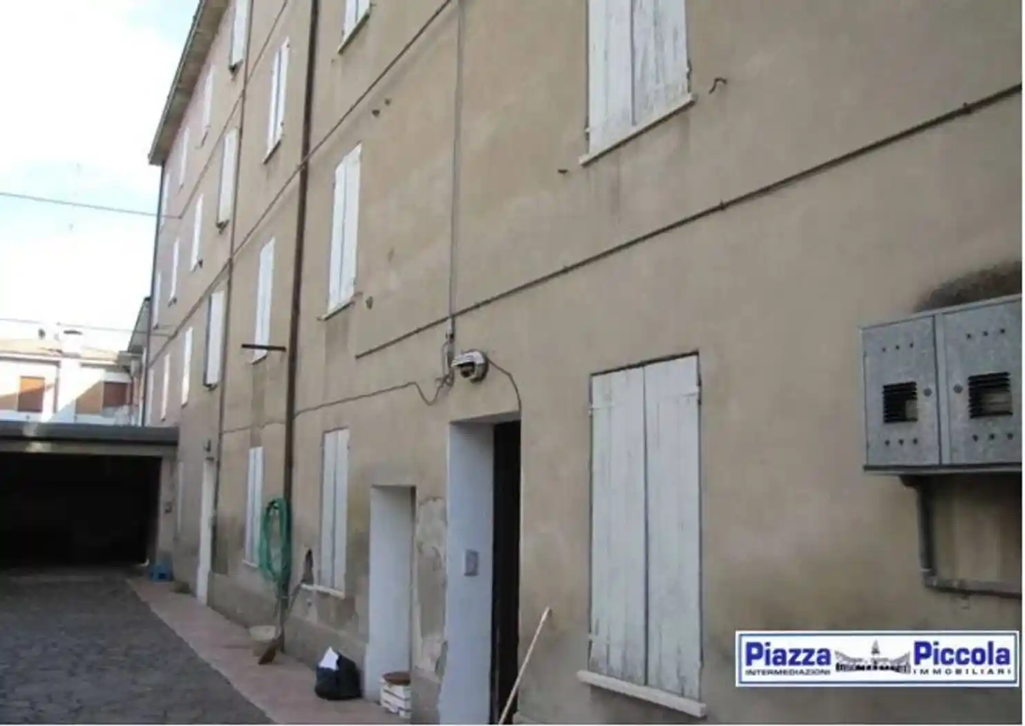 Palazzo - Edificio in vendita a Sassuolo