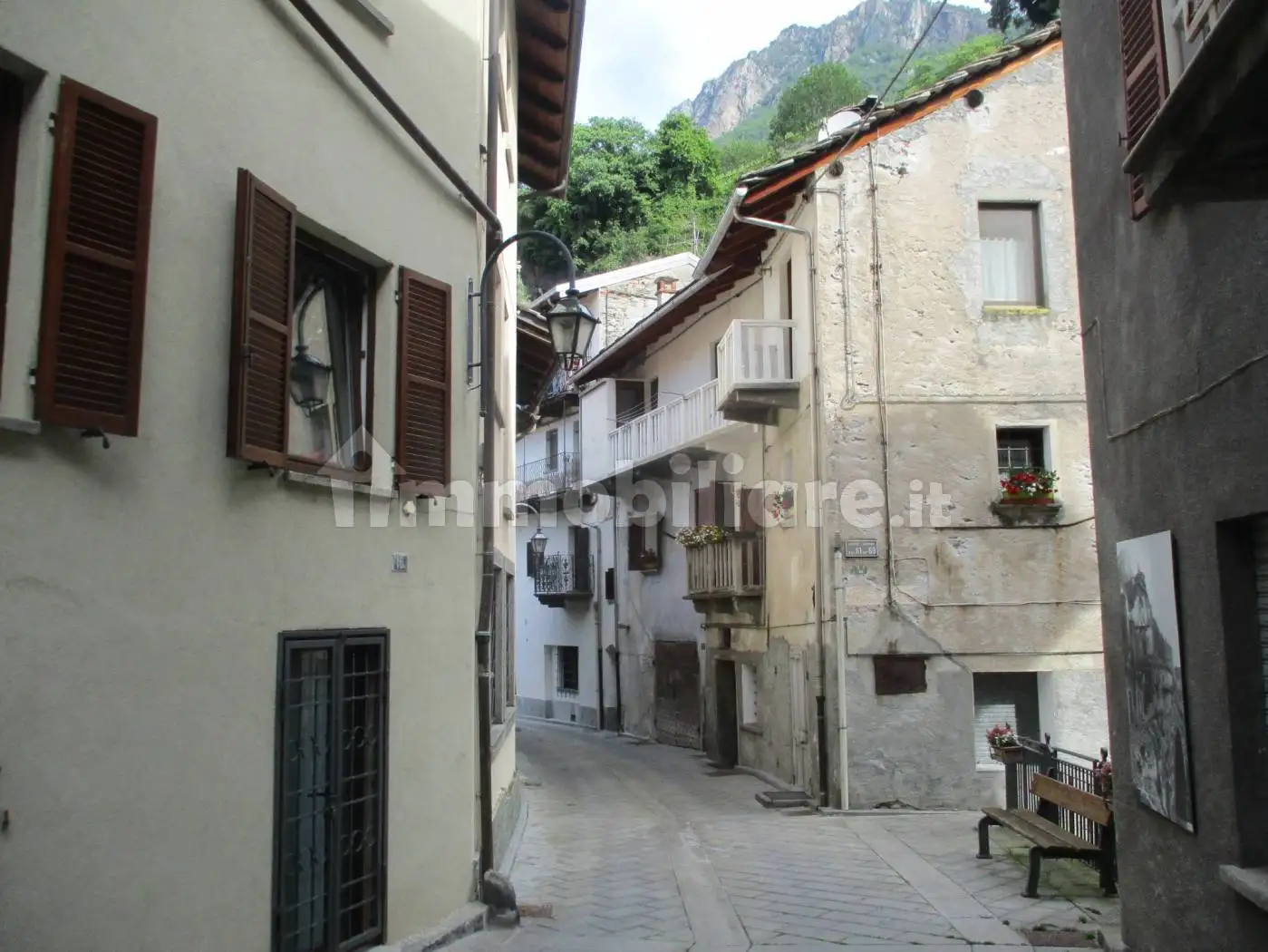 Appartamento in vendita a Pont-Saint-Martin