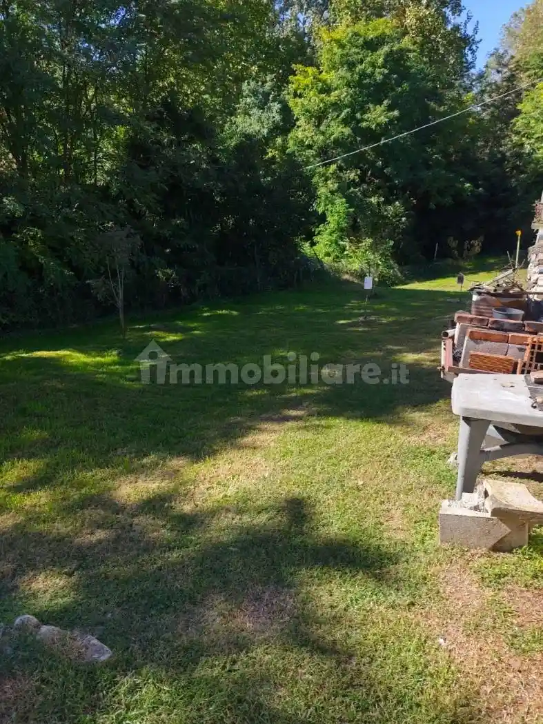 Villa in vendita a Besozzo