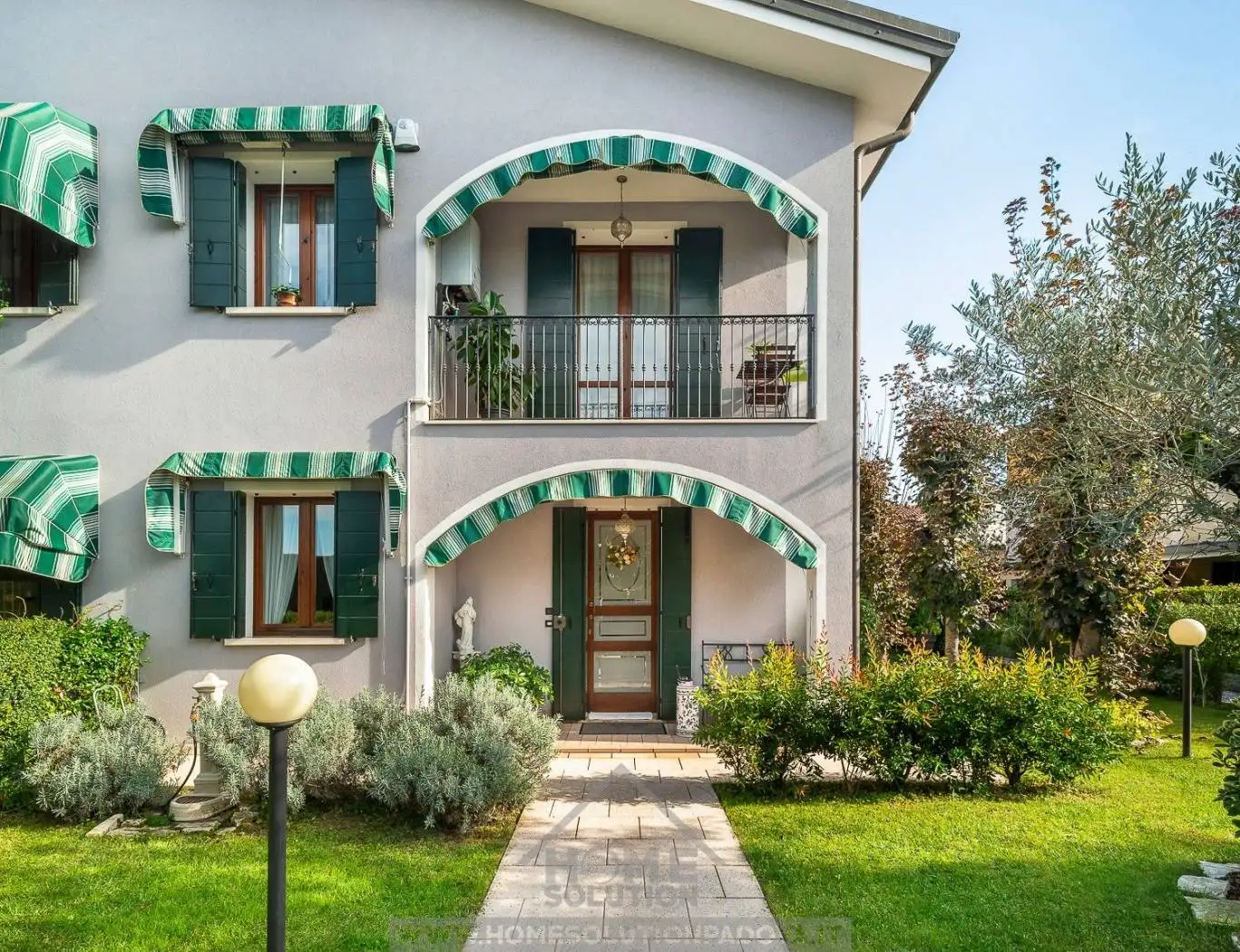 Villa in vendita a Due Carrare