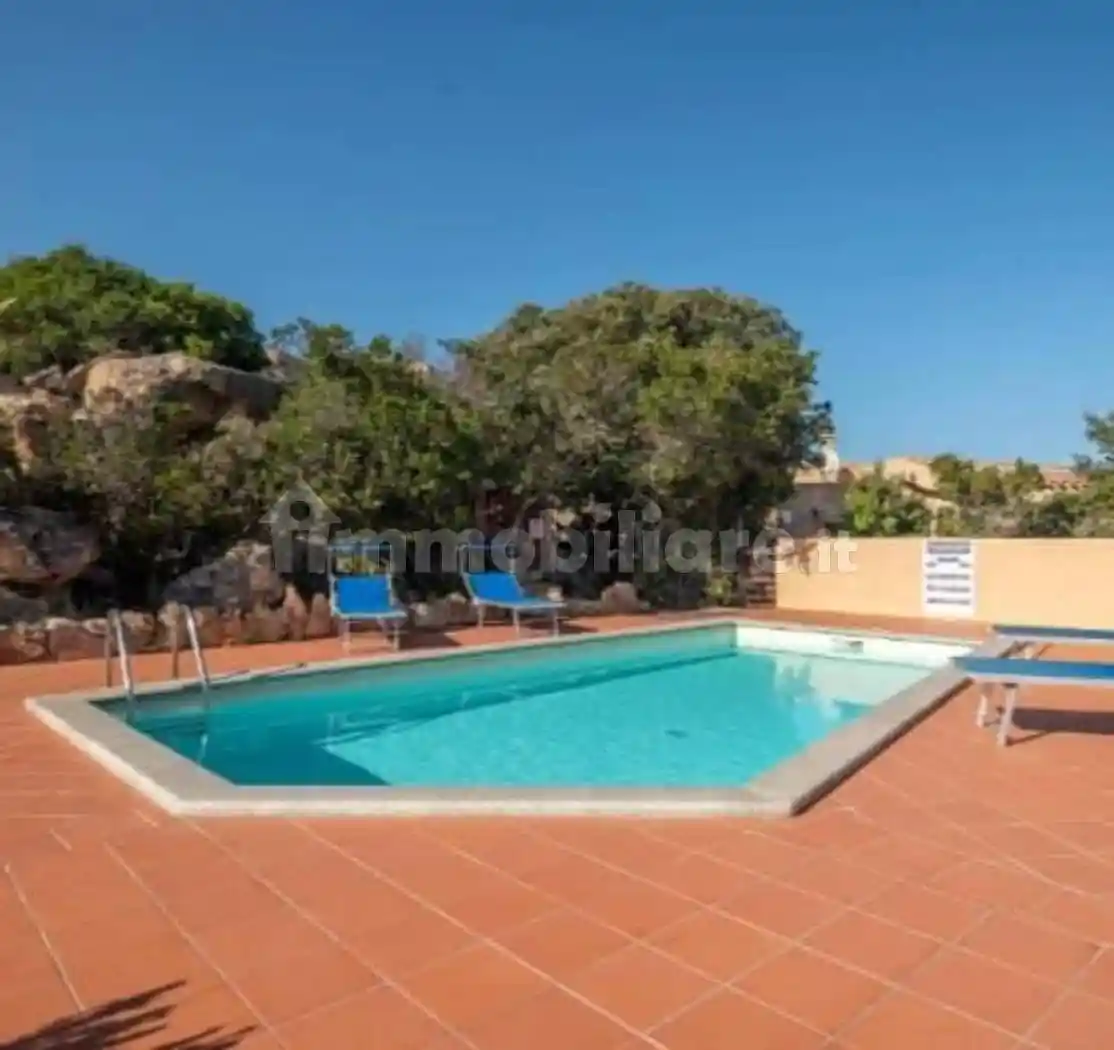 Villa in vendita a Trinità d'Agultu e Vignola