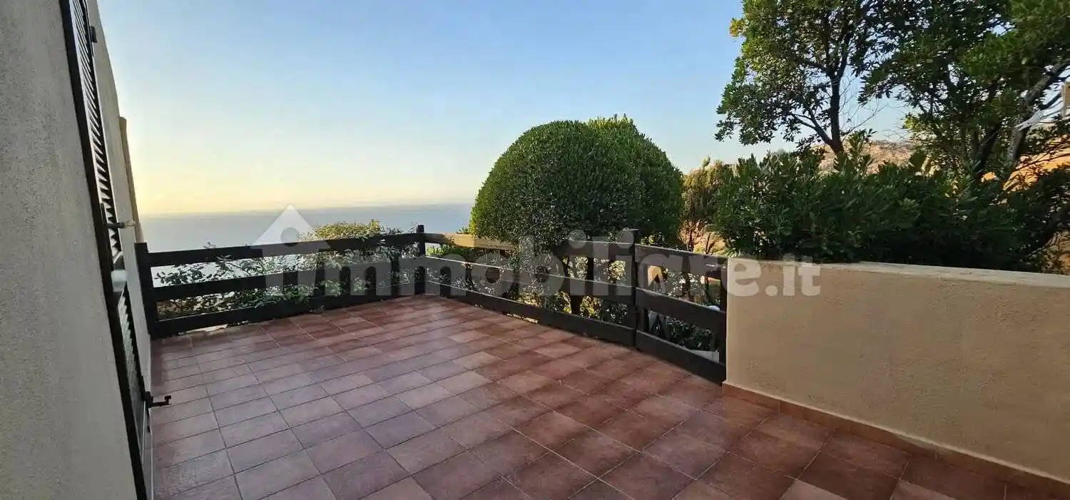 Villa in vendita a Trinità d'Agultu e Vignola