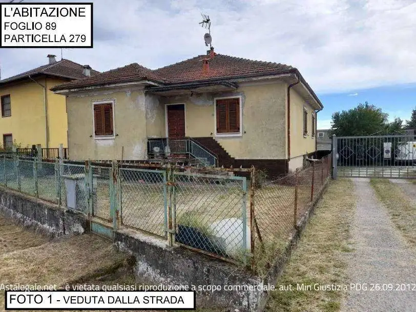 Casa indipendente in asta a Tortona