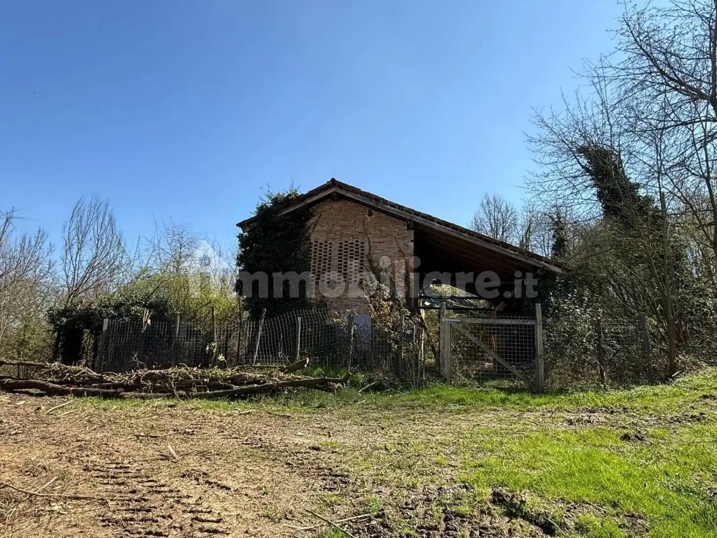 Villa in vendita a Carpeneto