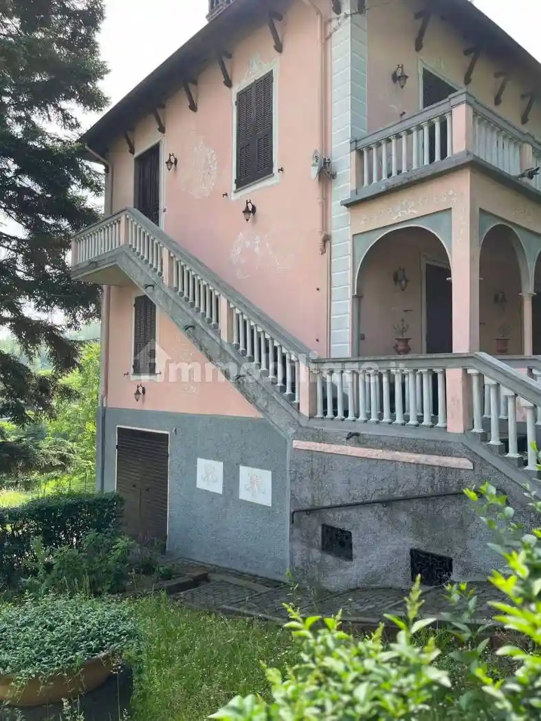 Villa unifamiliare via Martiri Della Benedicta, 18, Centro, Castelletto d'Orba - foto 3